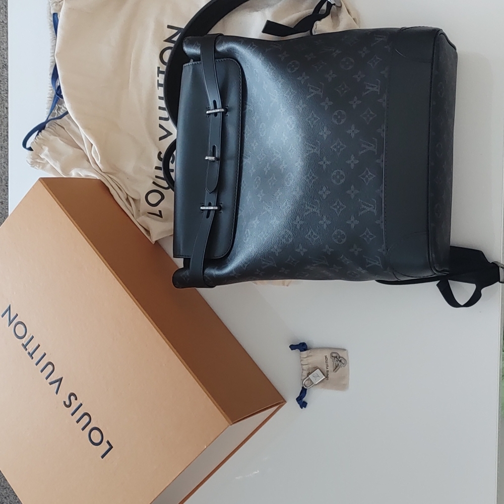 LOUIS VUITTON Monogram Eclipse Steamer Backpack